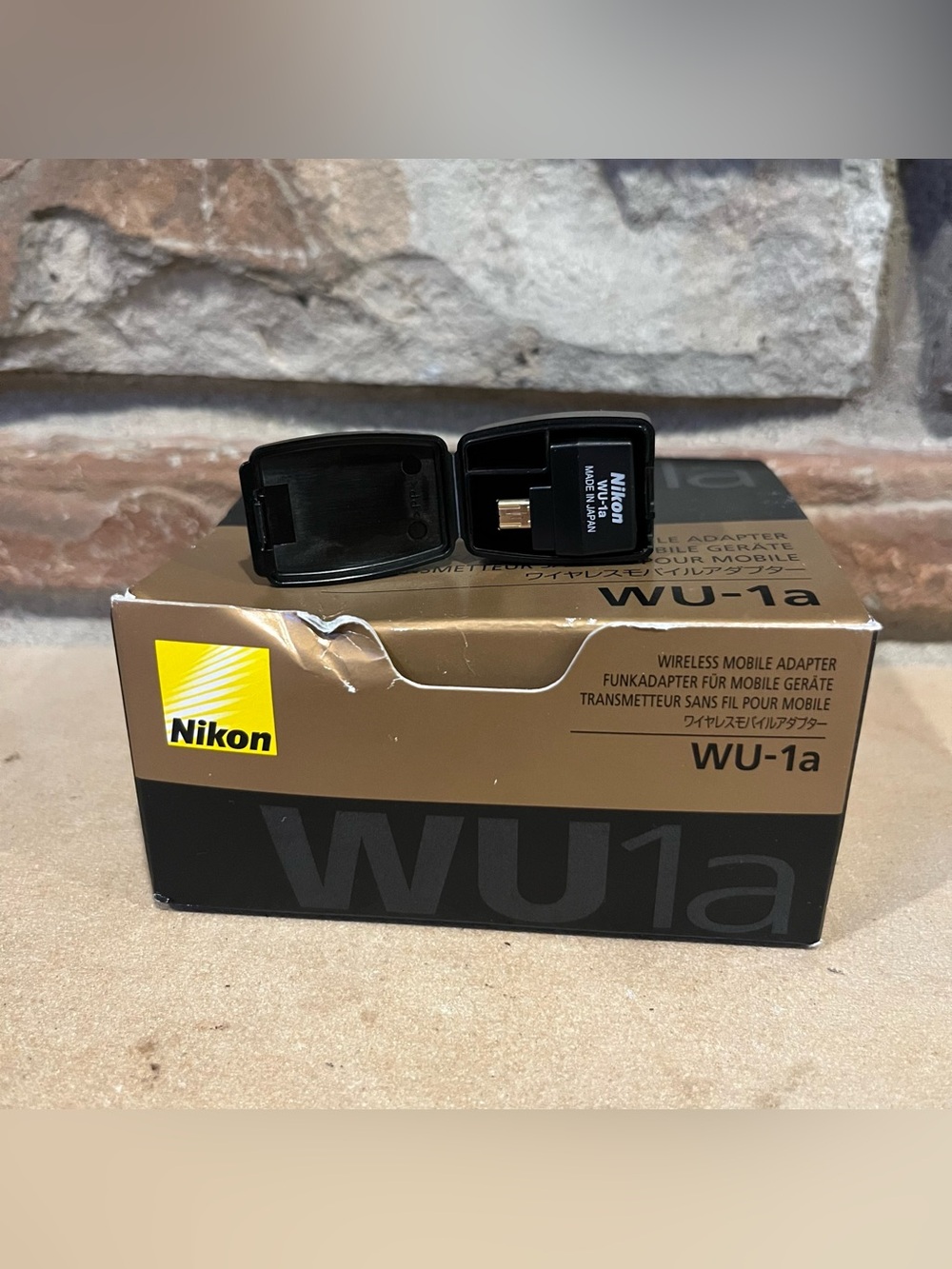 Nikon WU-1a Wireless Mobile Camera Adapter
